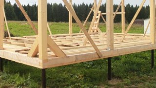 Сарай на винтовых сваях или хозблок на сваях Стрежевой цена от 2558 руб. / шт.